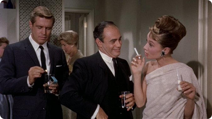 Review Breakfast at Tiffany's