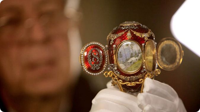 Bespreking  Faberge A Life of its own